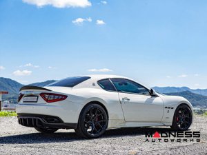 Maserati GranTurismo Custom Wheels - HF-5 by Vossen - Gloss Black